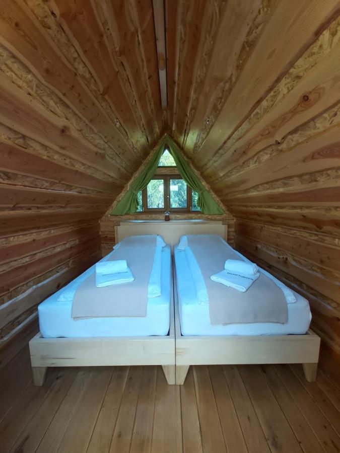 Glamping Naselje Zeleni Turizem Hotel Makole Exterior foto